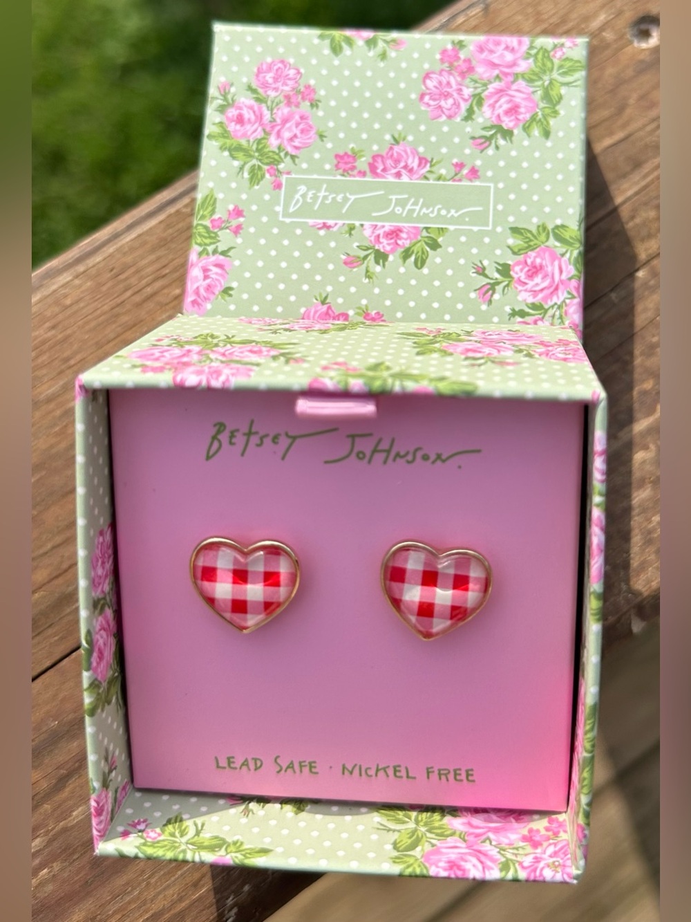 Betsey Johnson Backyard Gingham Heart Stud Earrings - Picture 6 of 6